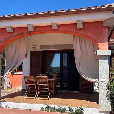Villa Con Giardino E Spettacolare Vista Mare A Porto San Paolo