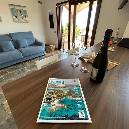 Con Giardino E Spettacolare Vista Mare A ポルト・サン・パーオロ