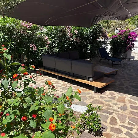 Con Giardino E Spettacolare Vista Mare A * ポルト・サン・パーオロ
