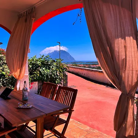 Con Giardino E Spettacolare Vista Mare A *