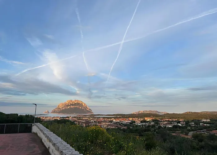 Con Giardino E Spettacolare Vista Mare A